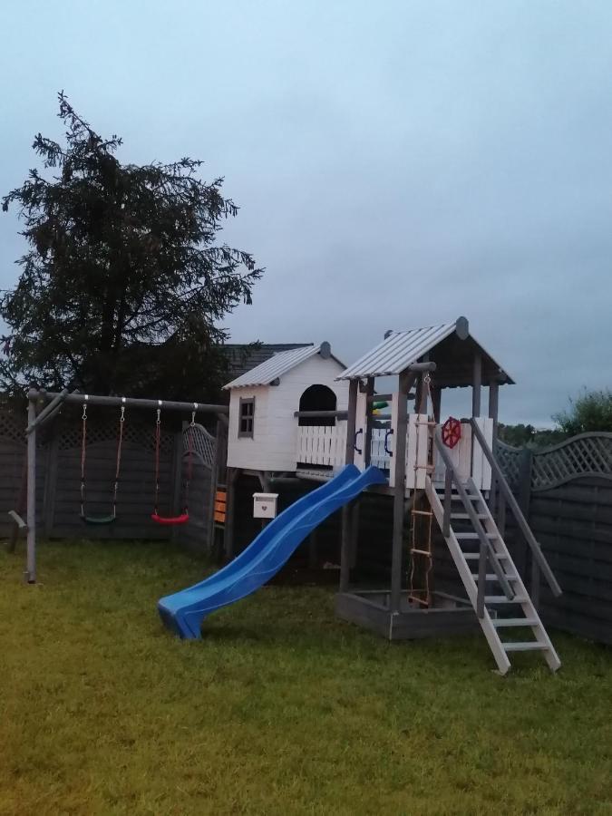 Pokoje Goscinne Azaliowa 34 Mielno Mielno  Extérieur photo